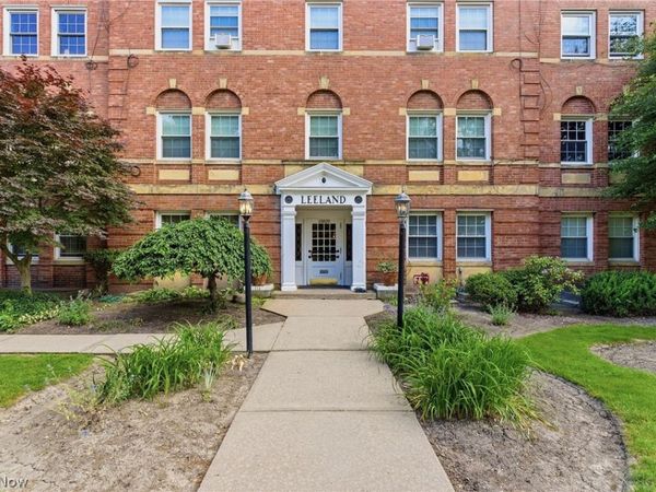 15820 Van Aken Boulevard , Unit 507, Shaker Heights, OH 44120