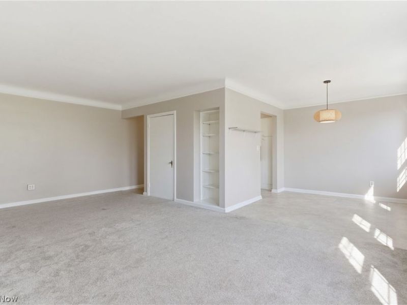 15820 Van Aken Boulevard, Unit 507, Shaker Heights, OH 44120 Photo 6