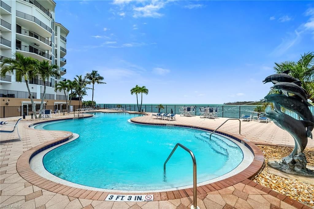 700 La Peninsula Blvd, Unit 603, Naples, FL 34113 Photo