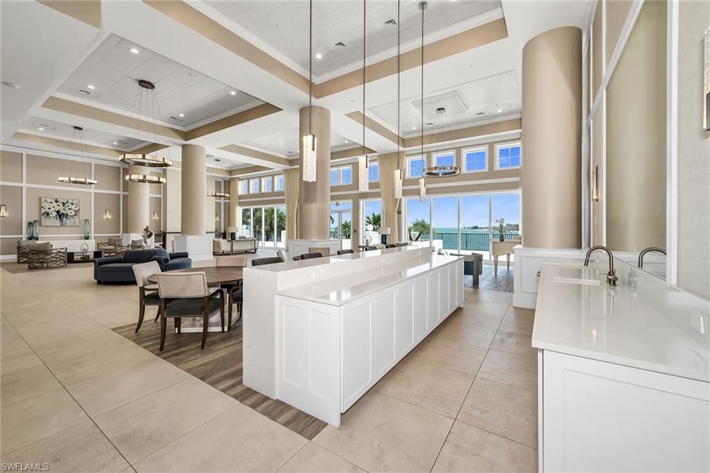 700 La Peninsula Blvd, Unit 603, Naples, FL 34113 Photo