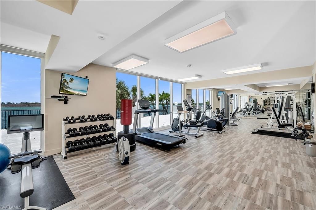 700 La Peninsula Blvd, Unit 603, Naples, FL 34113 Photo