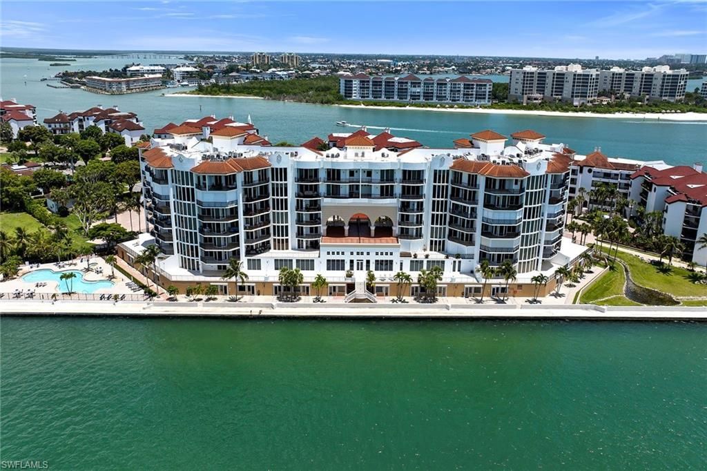 700 La Peninsula Blvd, Unit 603, Naples, FL 34113 Photo