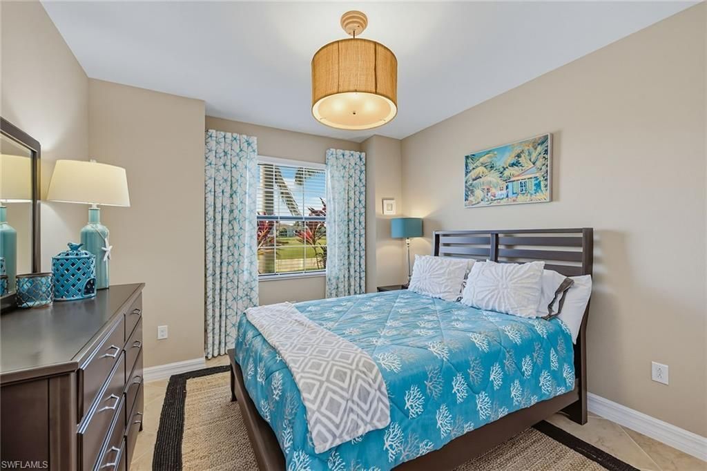 2918 Aviamar Cir, Naples, FL 34114 Photo