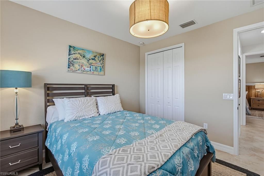 2918 Aviamar Cir, Naples, FL 34114 Photo