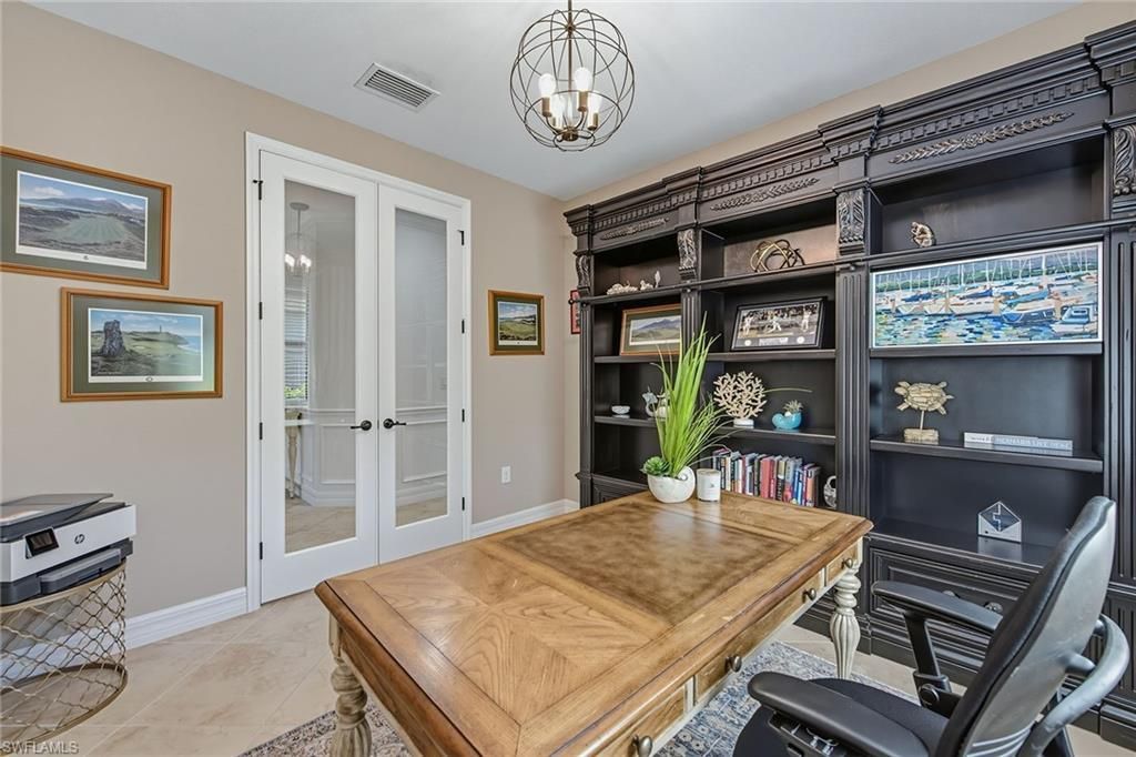 2918 Aviamar Cir, Naples, FL 34114 Photo