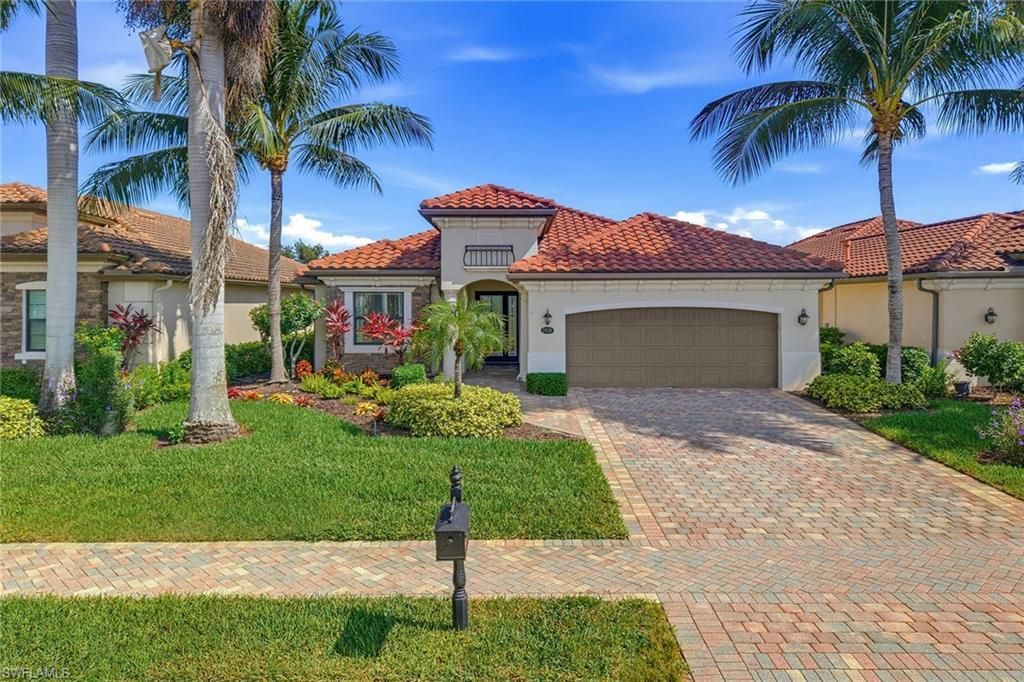 2918 Aviamar Cir, Naples, FL 34114 Photo