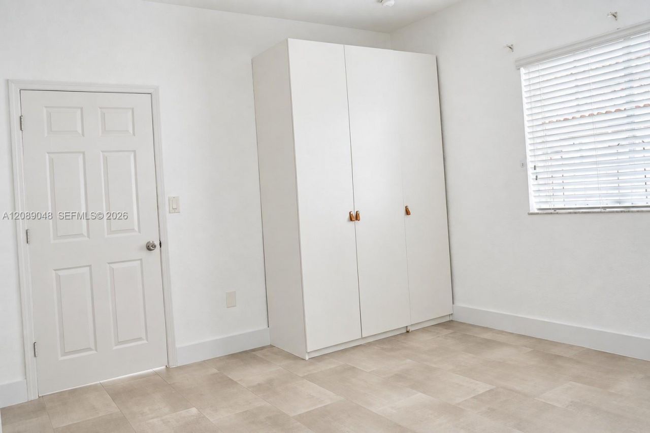 18133 SW 109th Path, Unit None, Miami, FL 33157 Photo