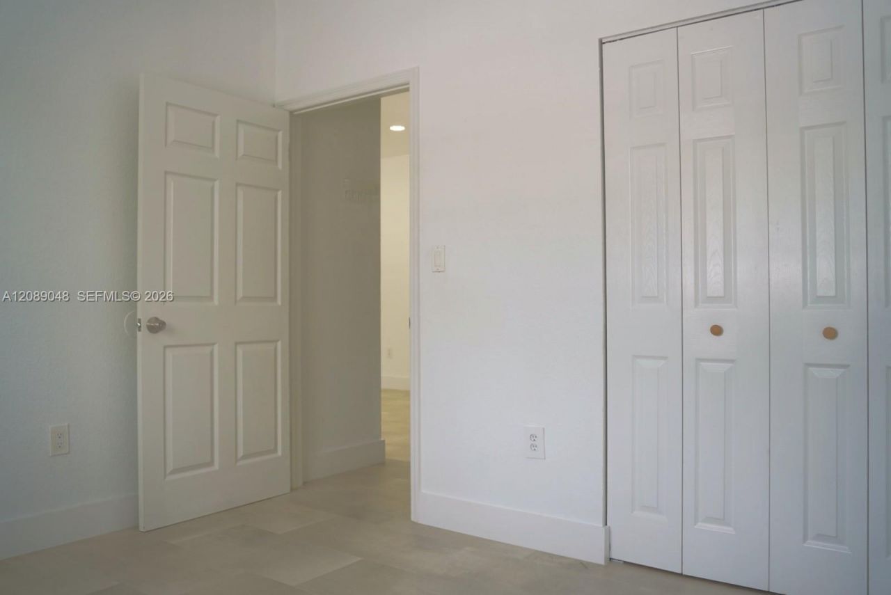 18133 SW 109th Path, Unit None, Miami, FL 33157 Photo