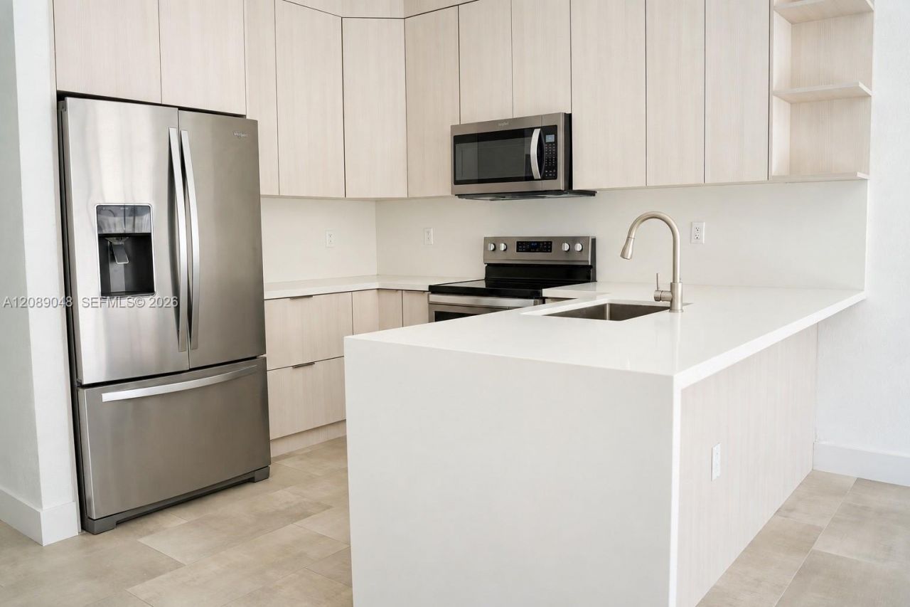 18133 SW 109th Path, Unit None, Miami, FL 33157 Photo