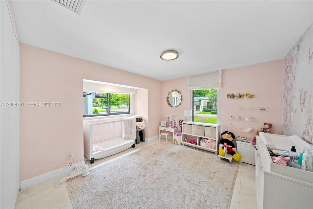 7420 SW 109th Ter, Pinecrest, FL 33156 Photo