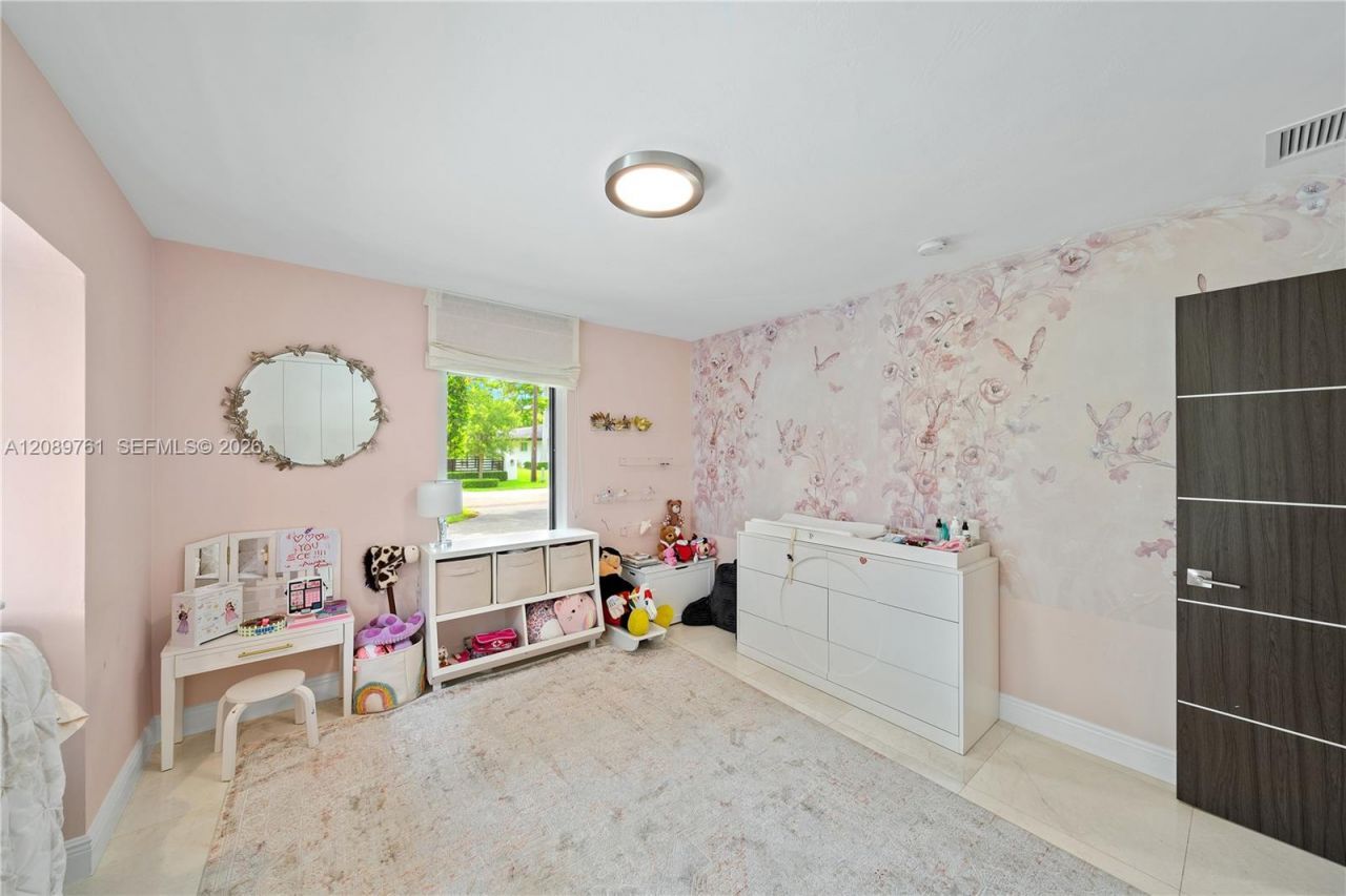 7420 SW 109th Ter, Pinecrest, FL 33156 Photo