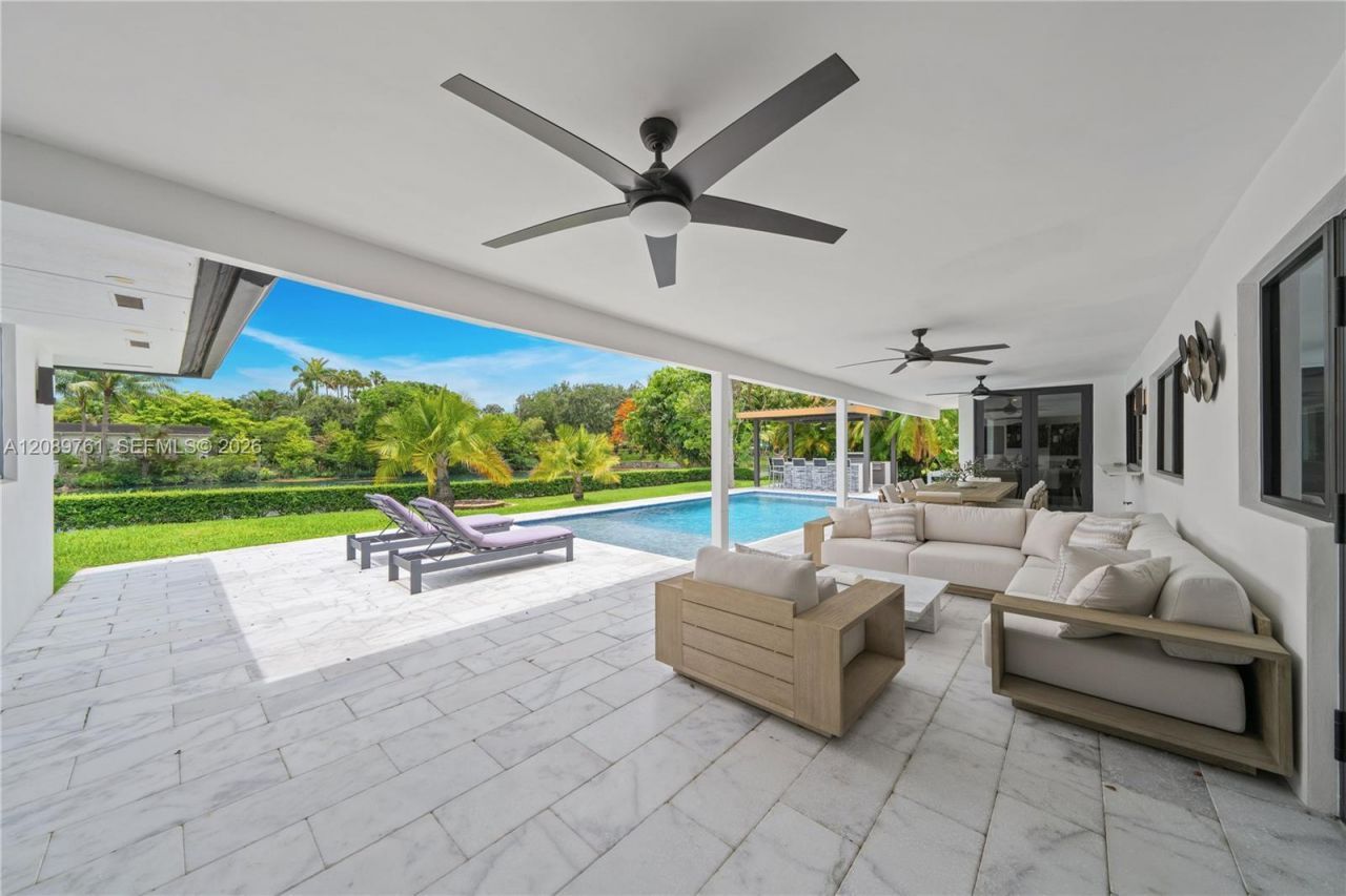 7420 SW 109th Ter, Pinecrest, FL 33156 Photo
