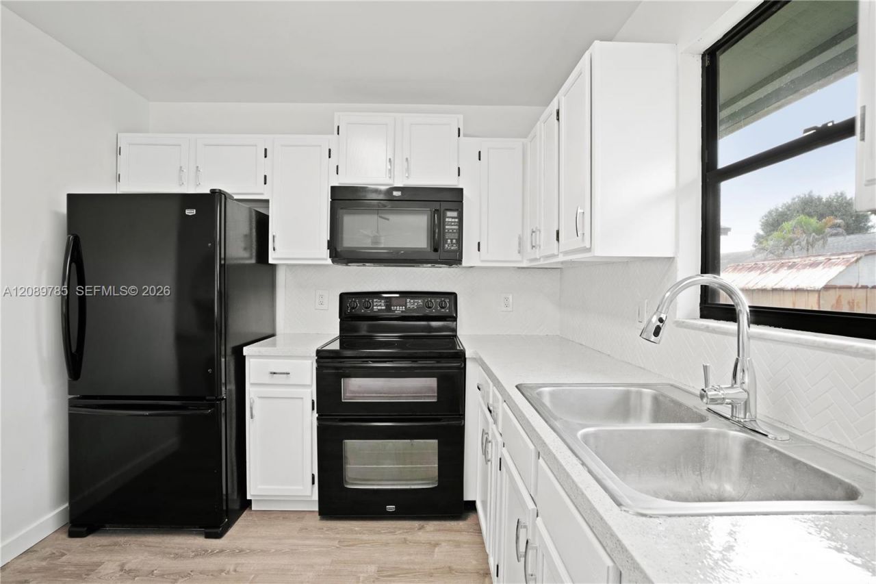 6043 Felter St , Jupiter, FL 33458 Photo
