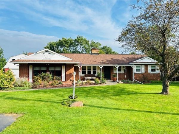 2509 Moore Road, Ransomville, NY 14131