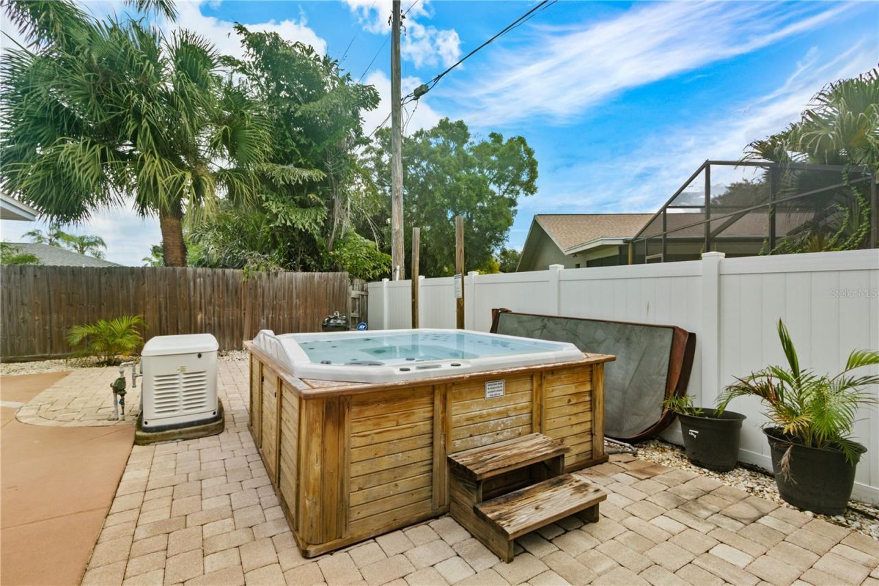 10367 135th Street , Largo, FL 33774 Photo