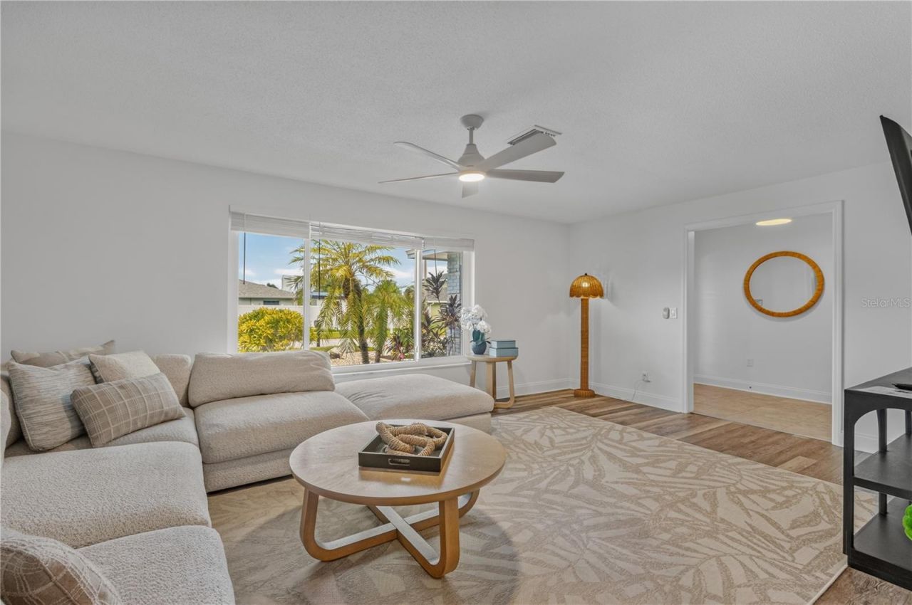 10367 135th Street , Largo, FL 33774 Photo