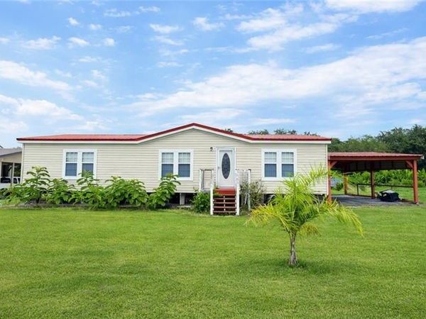 154 W BRAY Lane , Buras, LA 70041
