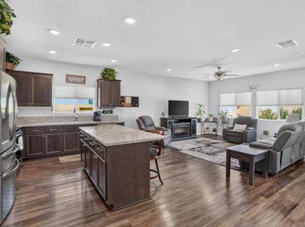 1512 Baywood Greens Dr, Ione, CA 95640 Photo