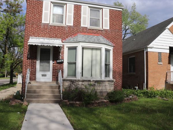 1859 N Nashville Avenue , Chicago, IL 60707