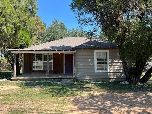 305 EAST ROAD , Stephenville, TX 76401