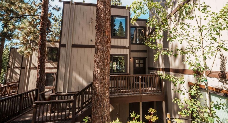 157 Holly Lane, Stateline, NV 89449 Photo