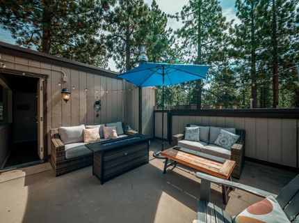 157 Holly Lane, Stateline, NV 89449 Photo