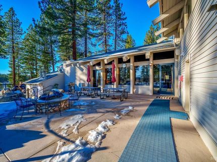 157 Holly Lane, Stateline, NV 89449 Photo
