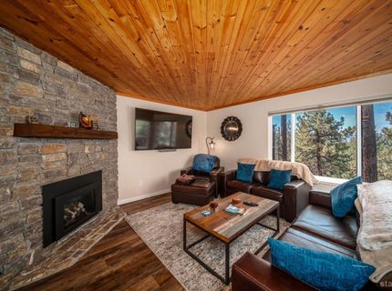 157 Holly Lane, Stateline, NV 89449 Photo