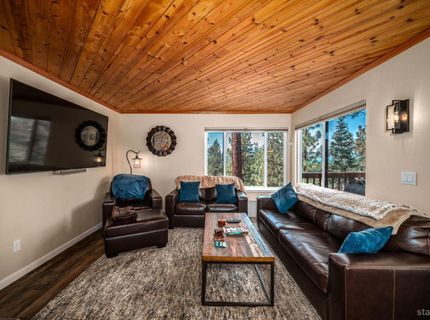 157 Holly Lane, Stateline, NV 89449 Photo