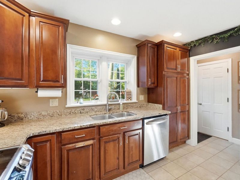 431 Dover Road, Springfield, OH 45504 Photo 16
