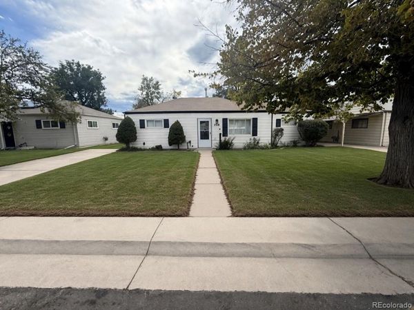 755 Uvalda Street , Aurora, CO 80011