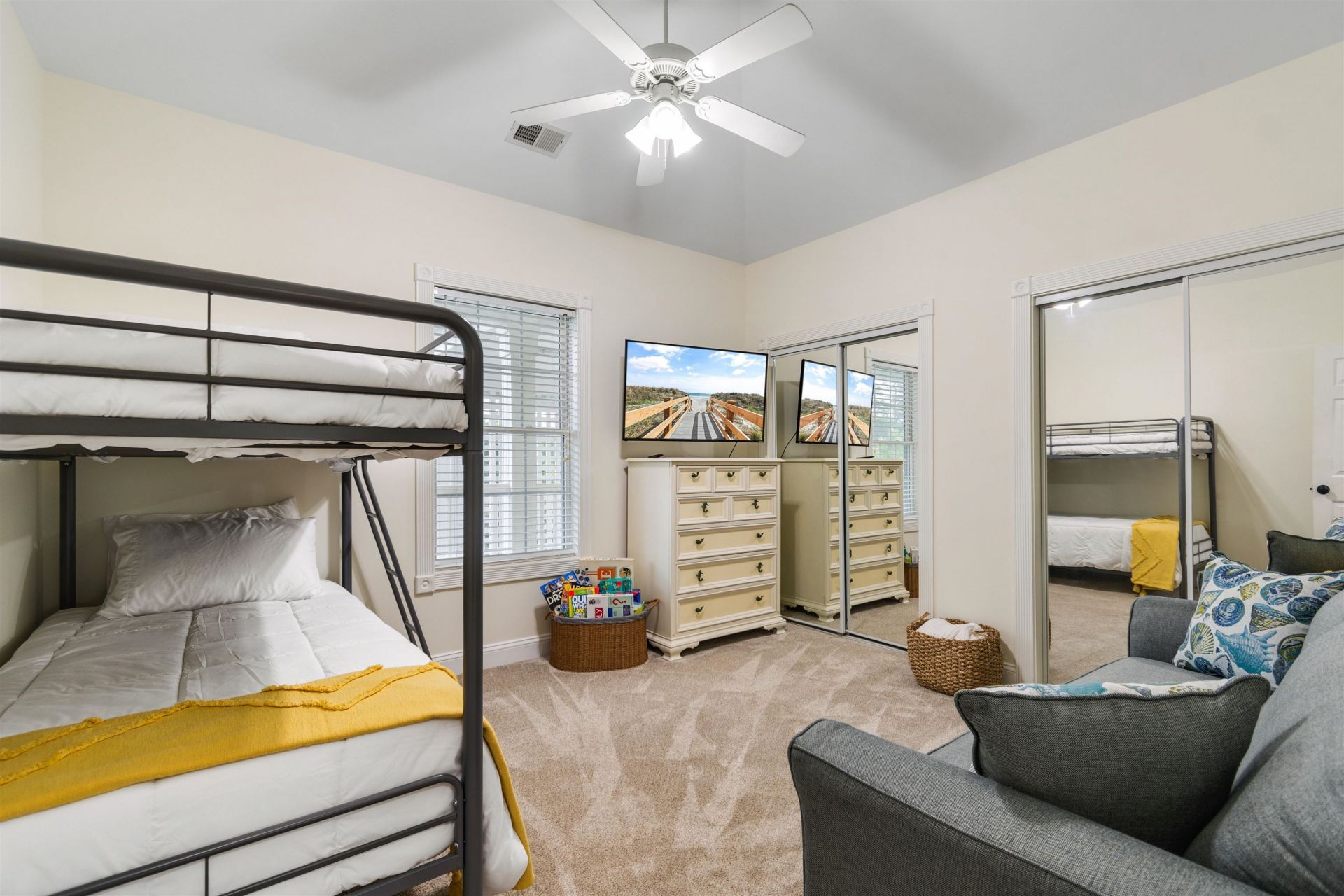 4843 Luster Leaf Circle  Photo 7