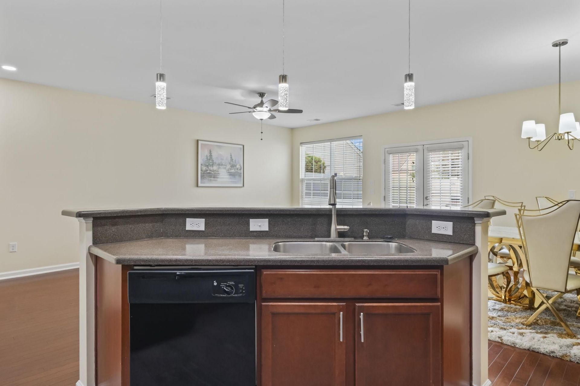 656 Pistoia Ln. Photo 13