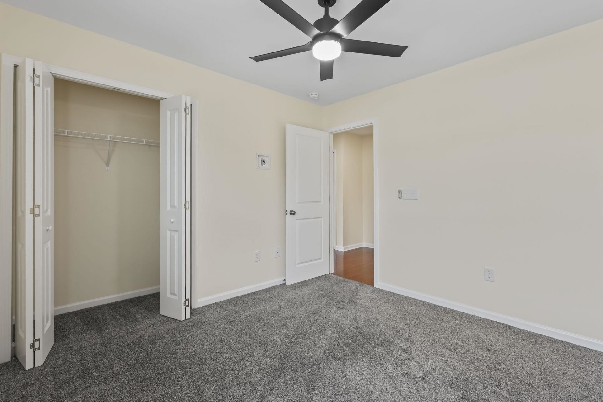 656 Pistoia Ln. Photo 26