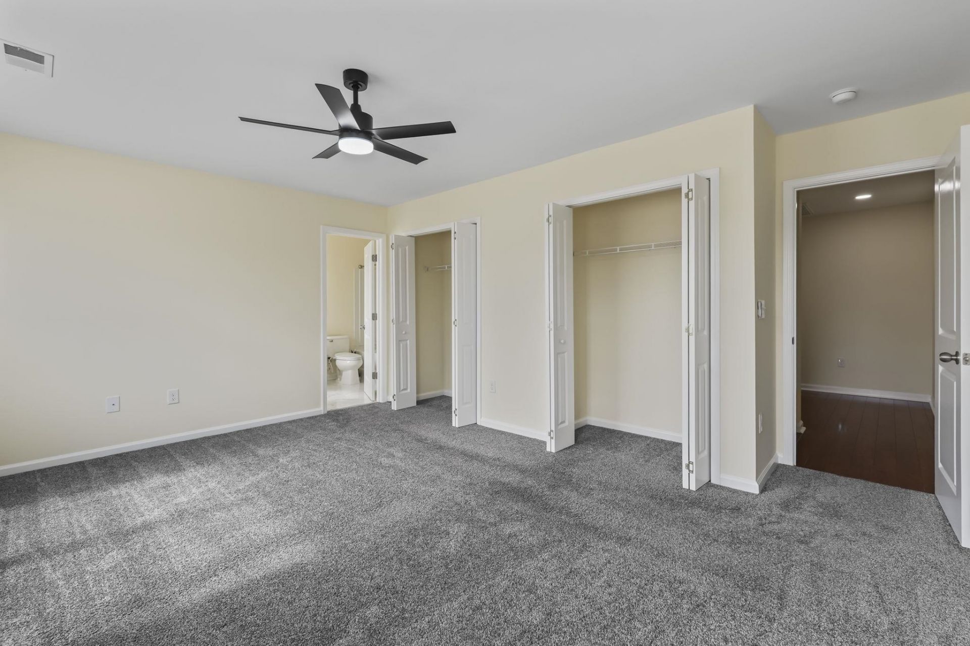 656 Pistoia Ln. Photo 31