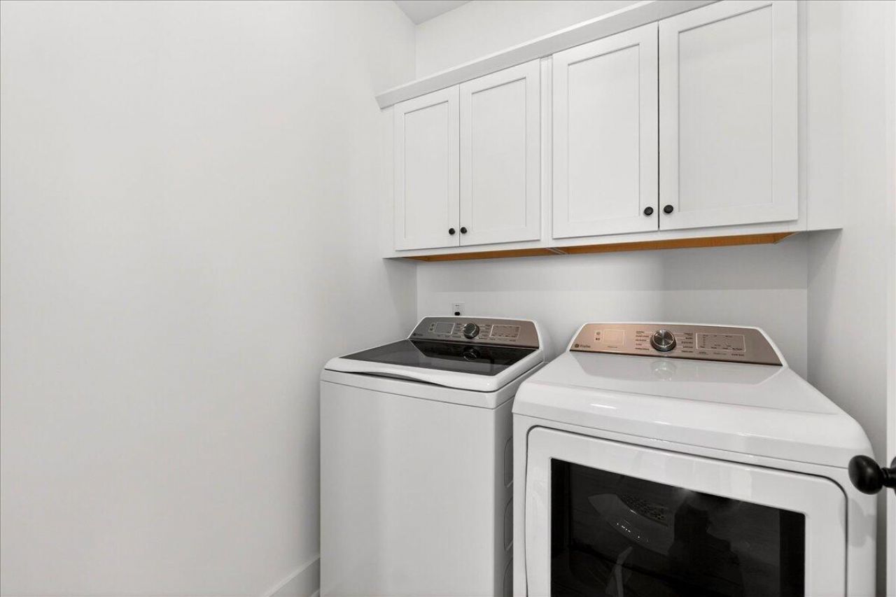 201 Clearpath Drive Photo 18