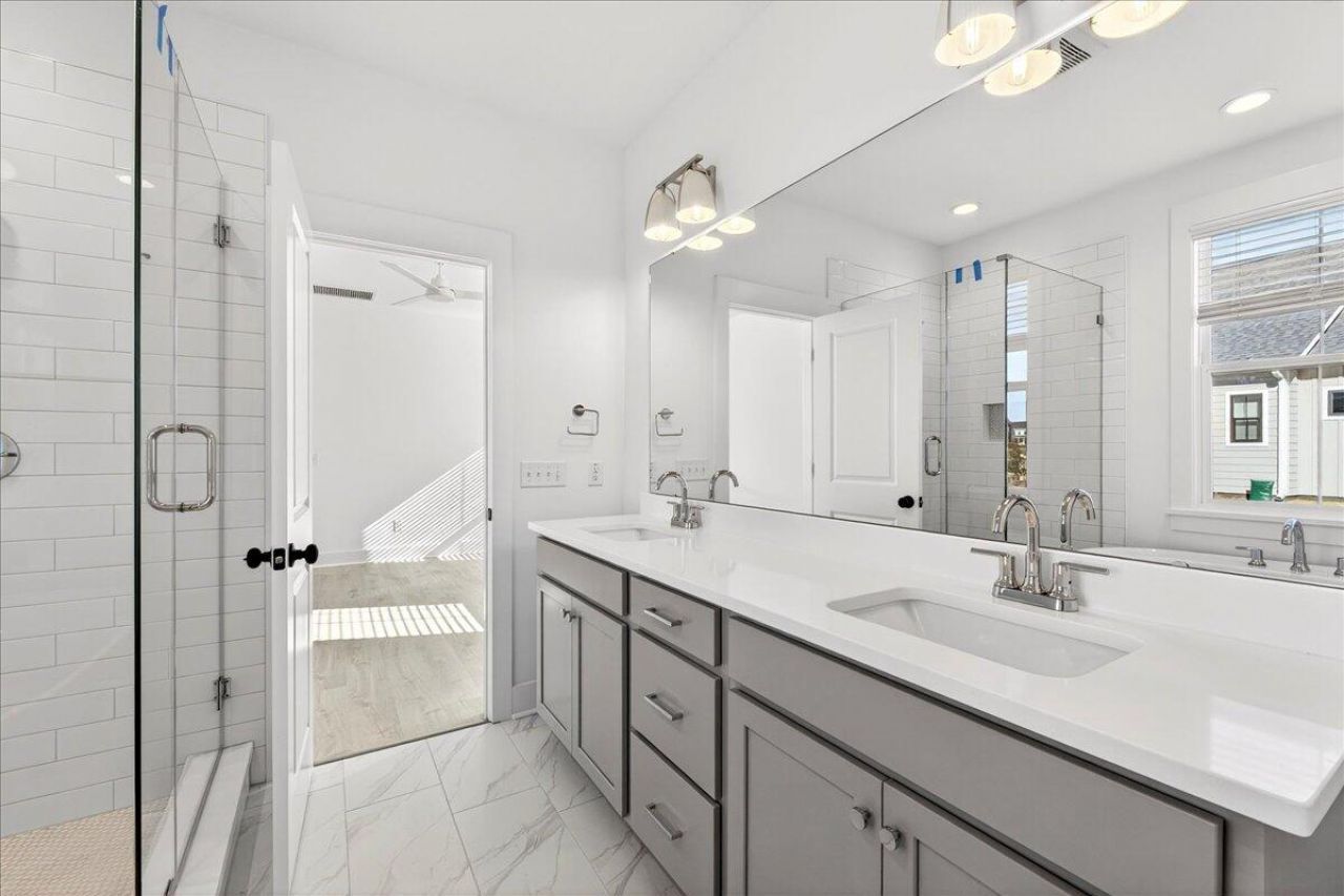201 Clearpath Drive Photo 24