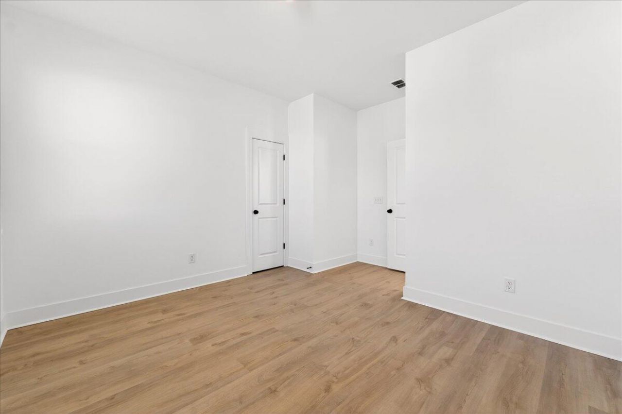 201 Clearpath Drive Photo 26
