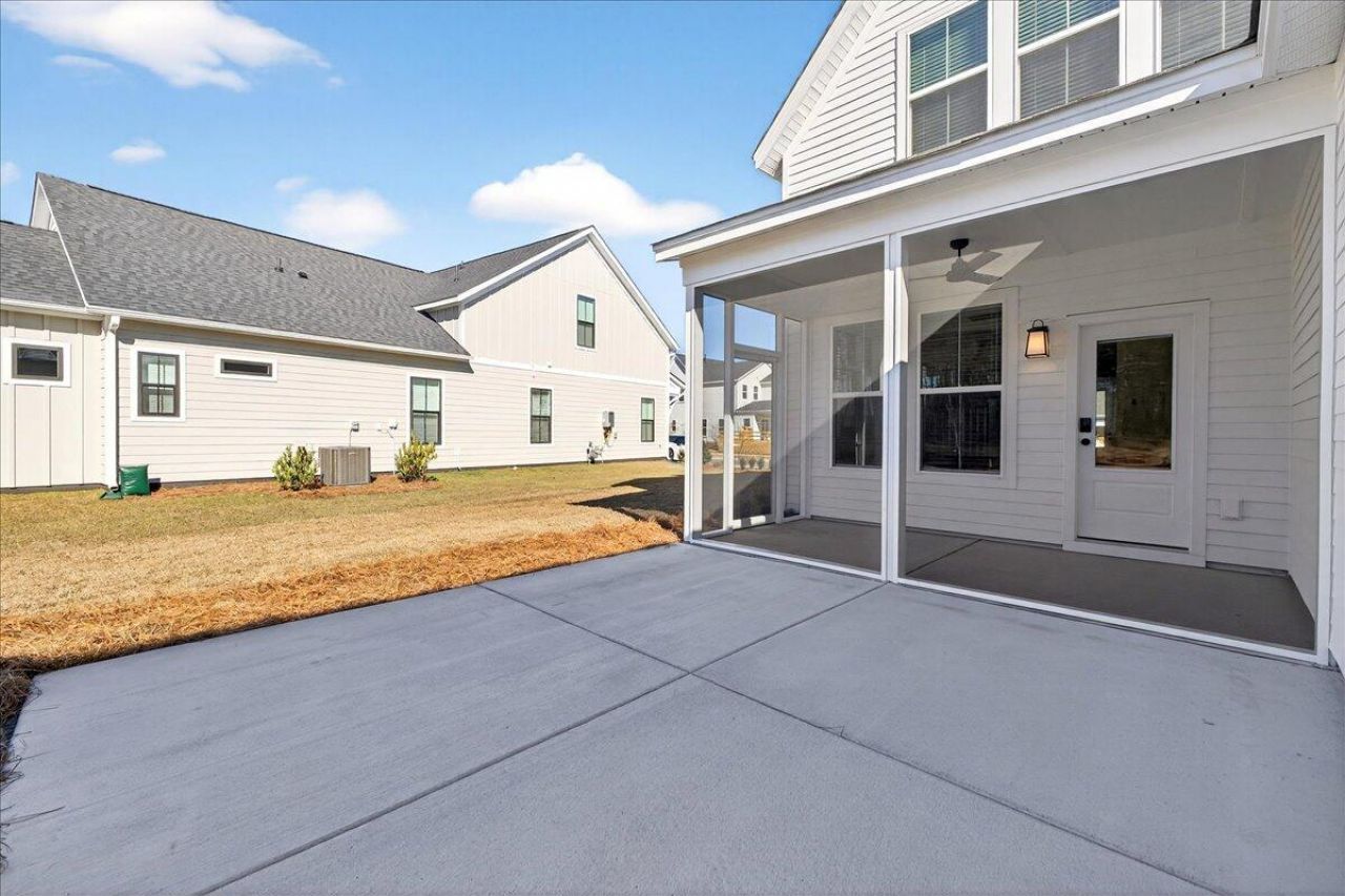 201 Clearpath Drive Photo 35