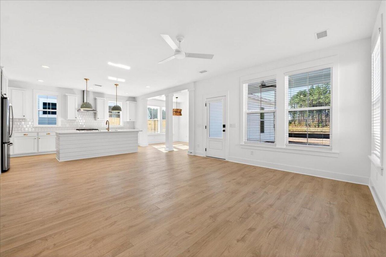 201 Clearpath Drive Photo 7