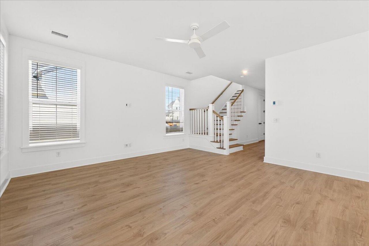 201 Clearpath Drive Photo 8