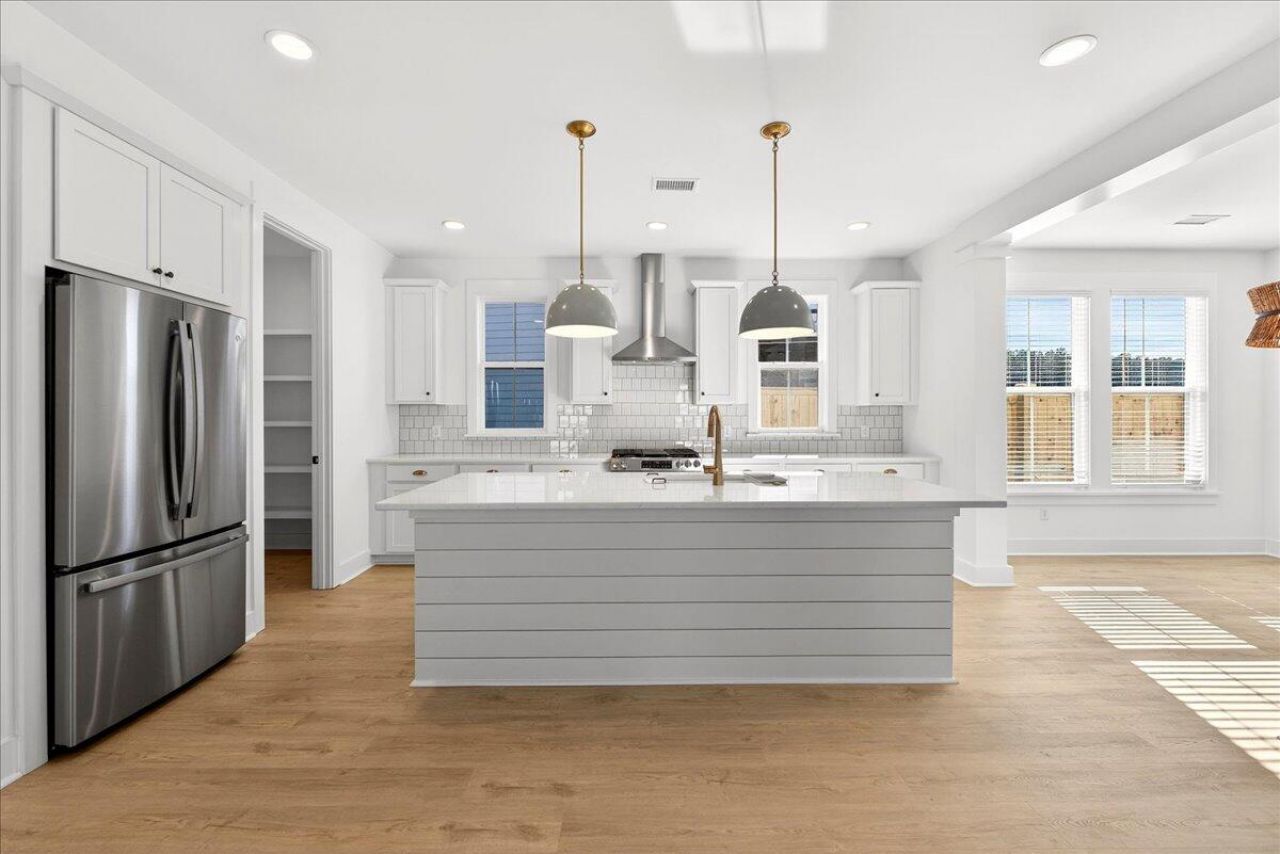 201 Clearpath Drive Photo 9