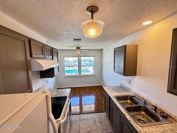 840 Center Avenue, Unit 98, Holly Hill, FL 32117