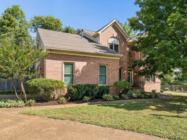 5800 Cross Pointe Ln, Brentwood, TN 37027