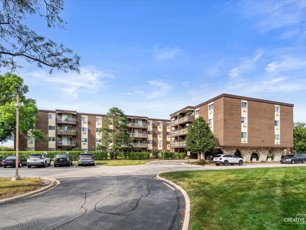 1321 S Finley Road , Unit 212, Lombard, IL 60148