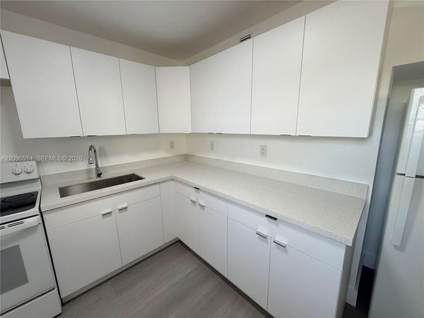 14140 SW 84th St , Unit 109-H, Miami, FL 33183