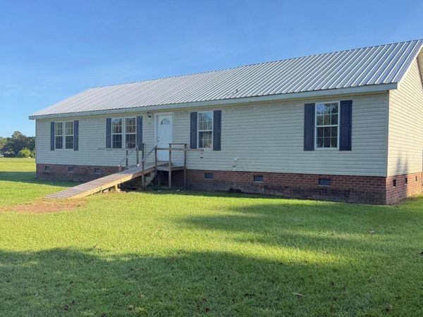 145 Lloyds Lane , Washington, NC 27889