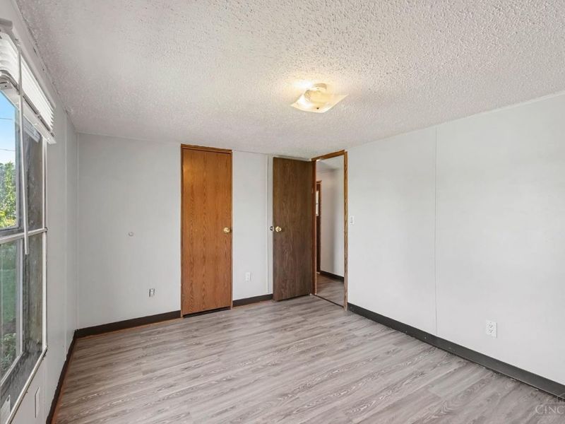 10802 Fite Hauck Road, Franklin Township, OH 45171 Photo 12