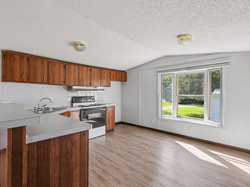 10802 Fite Hauck Road, Franklin Township, OH 45171 Photo 5