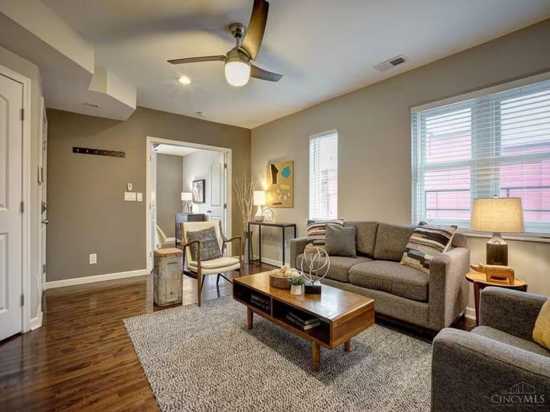 2201 Reading Road, Unit 1, Cincinnati, OH 45202 Photo 21